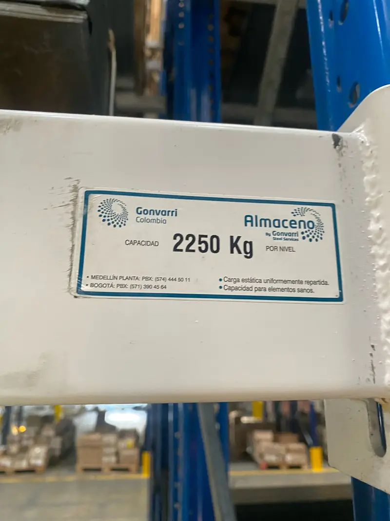Proyecto 31 de inspección y certificación de estanterías en Colombia — Slimrack
